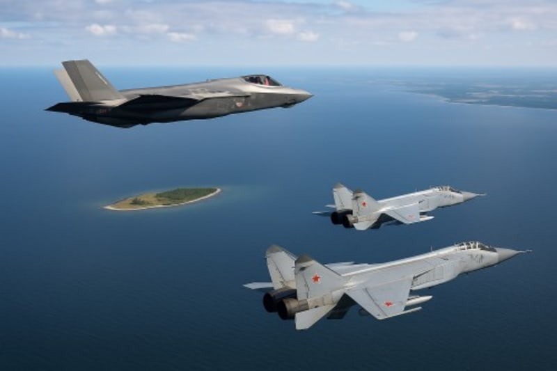 Estonia Condemns “Unprecedentedly Brazen” Russian Jet Airspace Violation Over Vaindloo