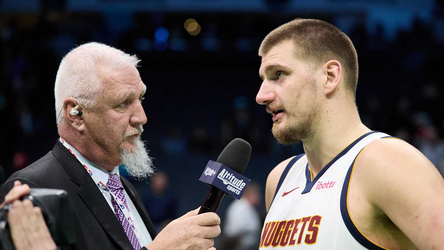 Sports Radio Hosts' Barbs Ignite Debate Over Professionalism and Regional Rivalries
