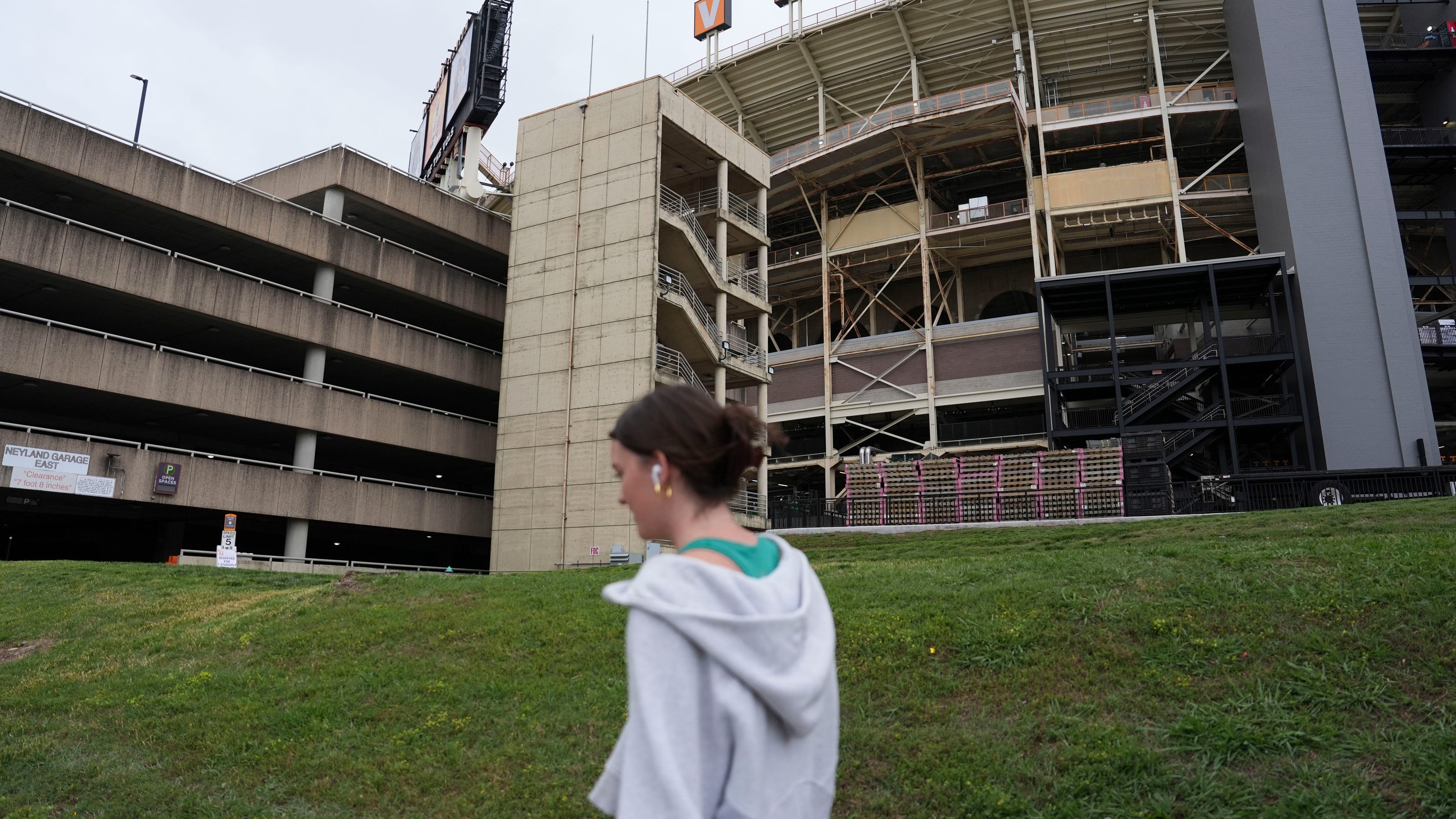 University of Tennessee Faces Fan Backlash Over Gameday Parking Shake-Up Amidst Stadium District Development
