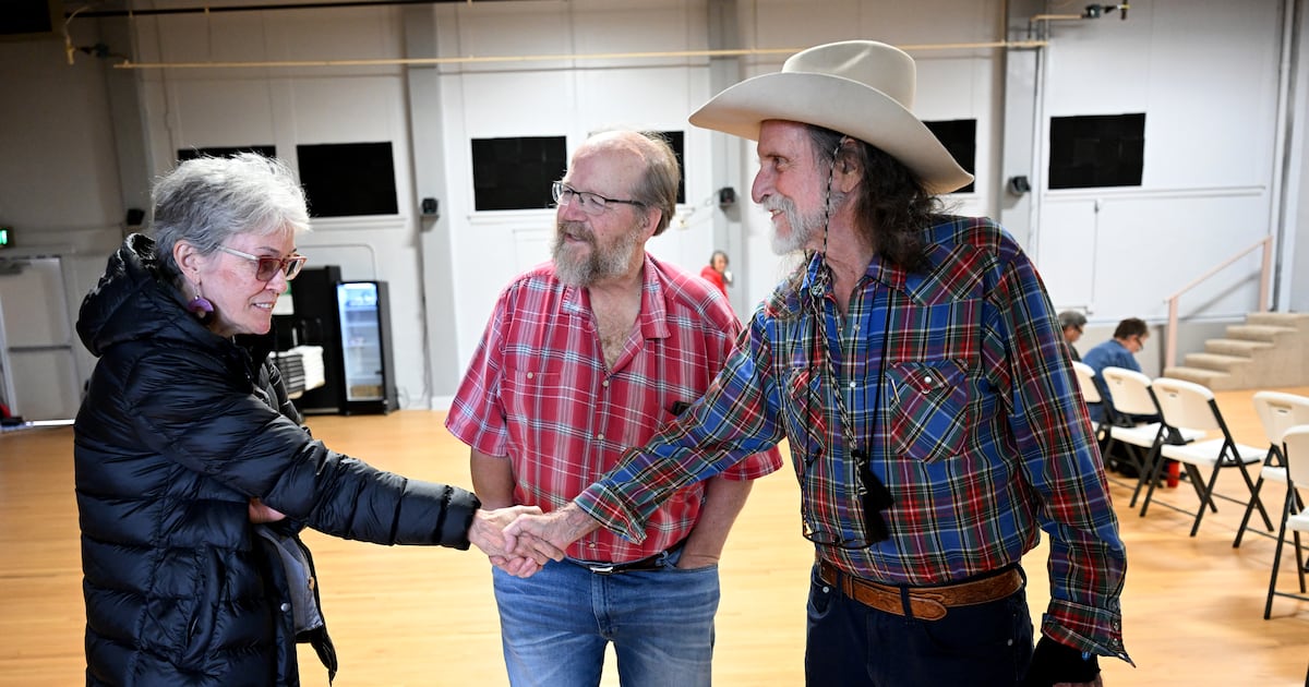 Bridging the Rural-Urban Chasm: A Lone Oregon Town's Quest for Political Understanding