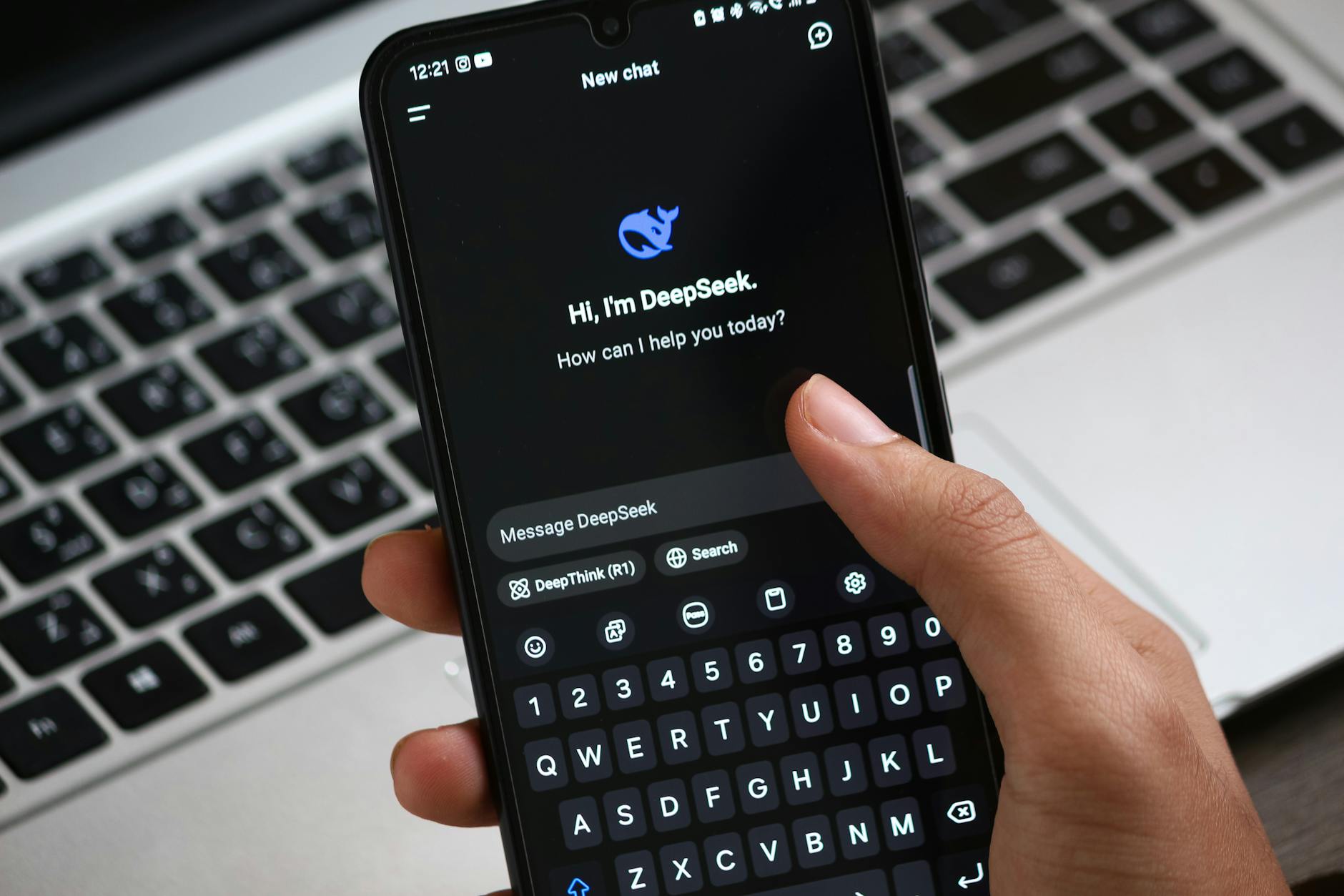Beyond General Search: New AI Tool Offers Deeper Dive into Medical Information