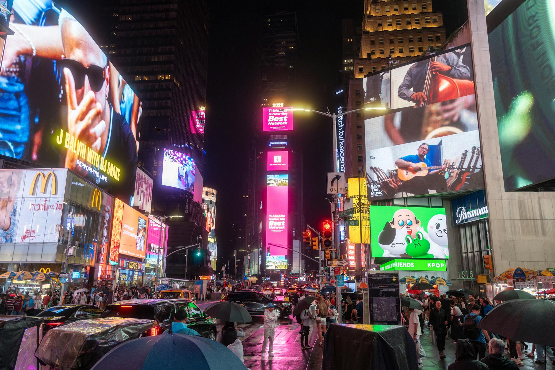 Challenging the Narrative: Why a Merged Media Giant Fears Falling Behind Streaming Titans