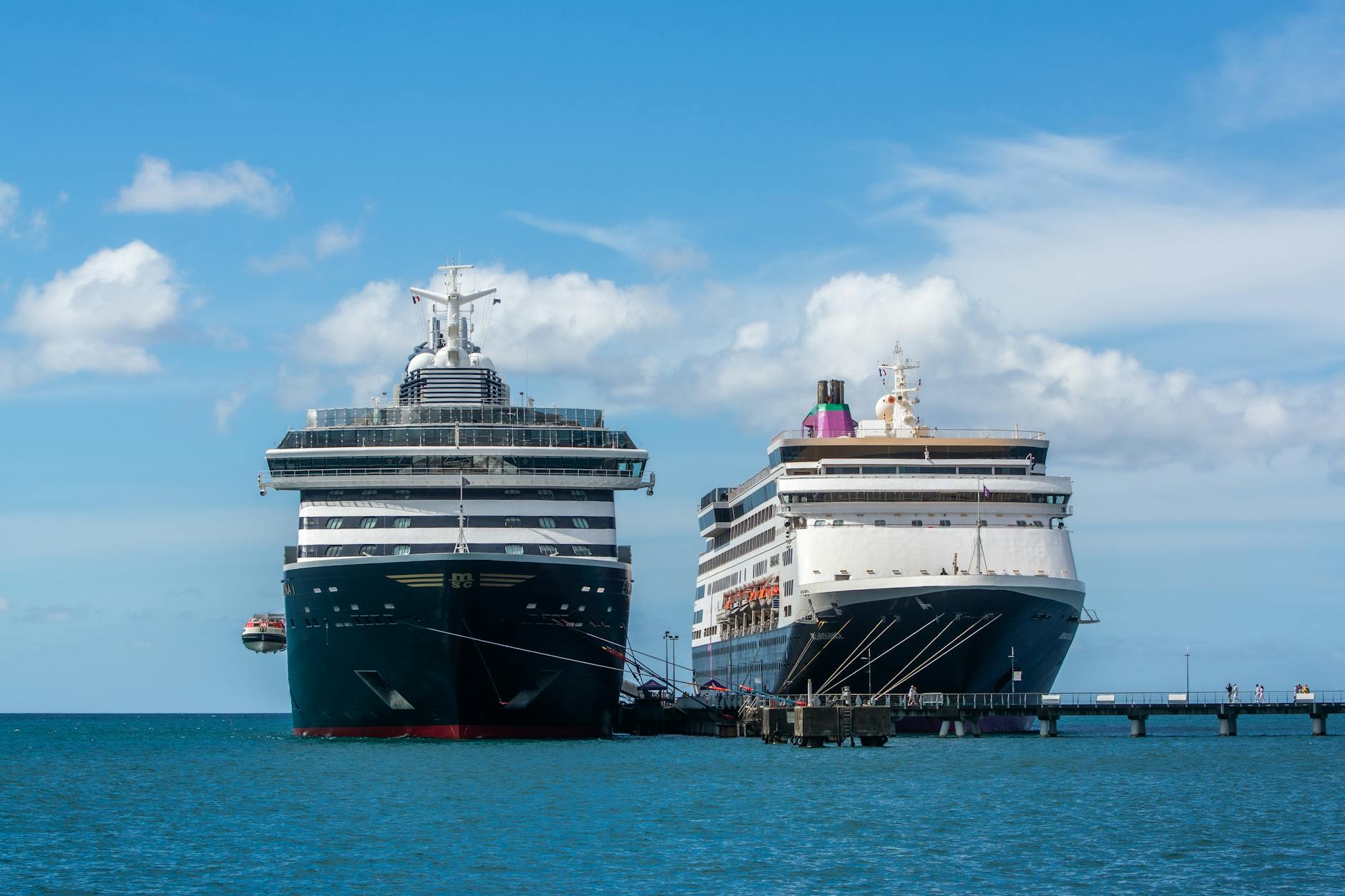 Voyage of Fear: Hantavirus Outbreak Forces Cruise Ship into Rotterdam Quarantine Zone