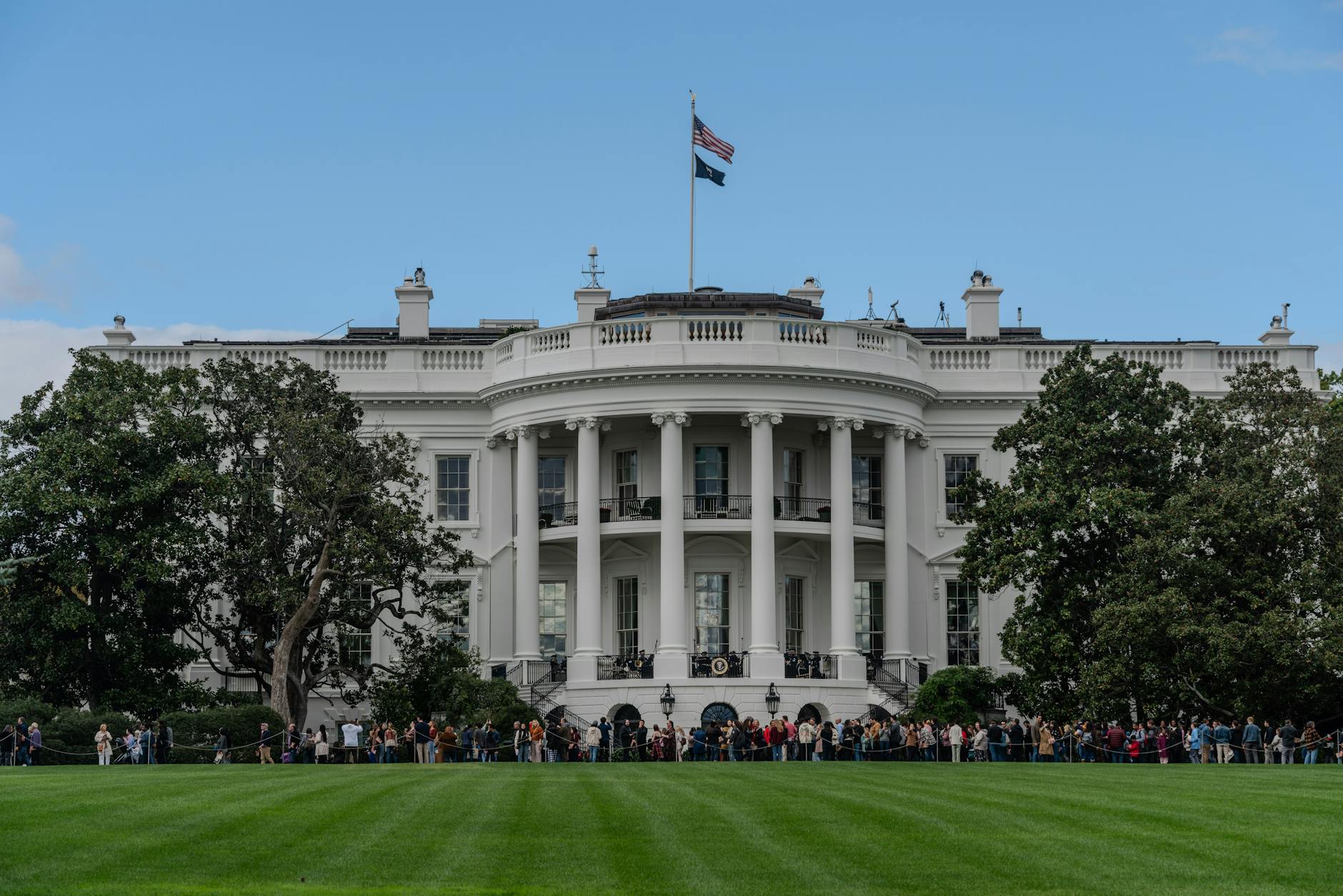 Presidential Health Under Scrutiny: Latest Medical Report Sparks New Questions About Commander-in-Chief Fitness