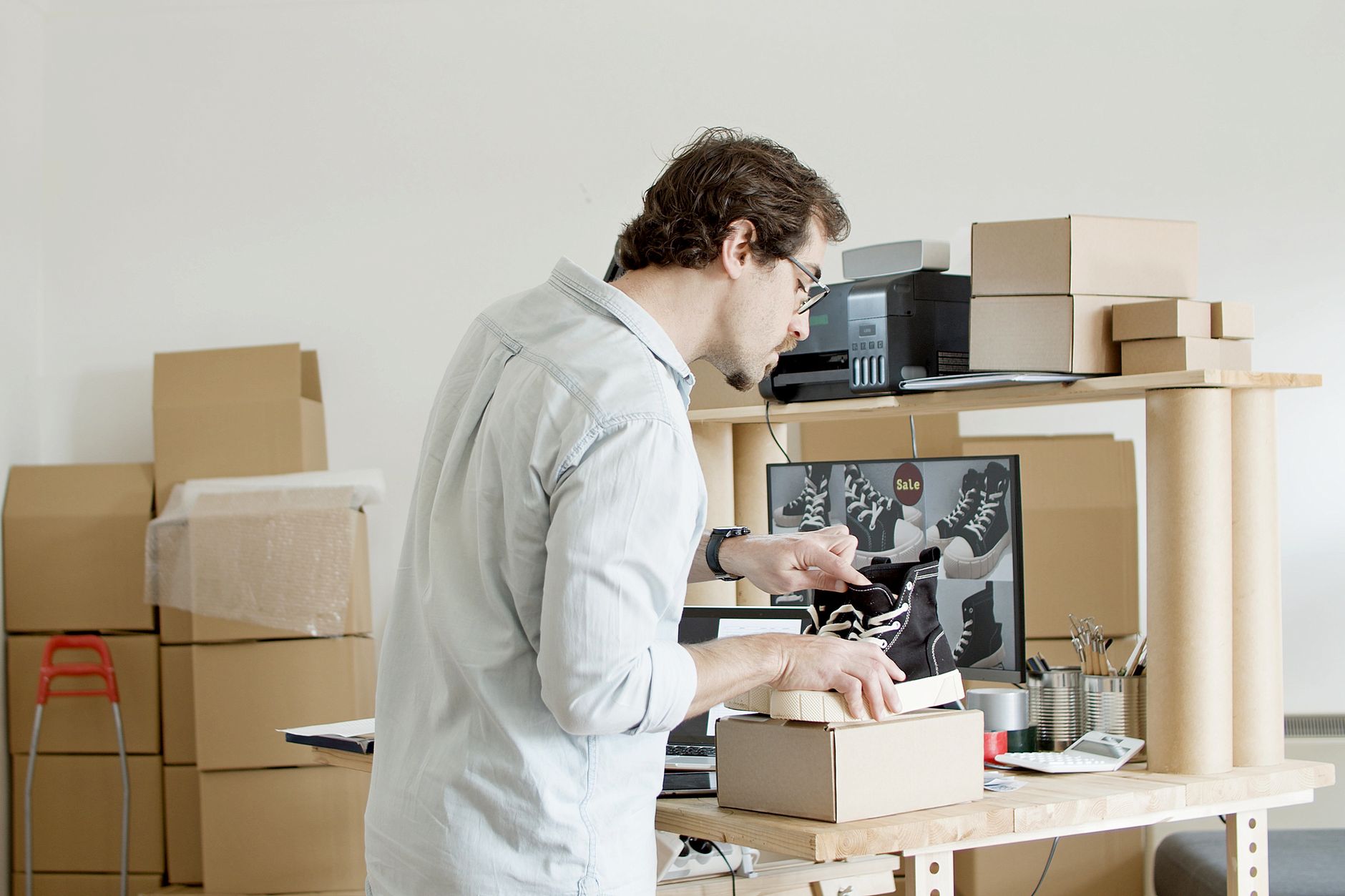 AI Agents Empower Small Businesses: Automating Emails, Finances, and Growth