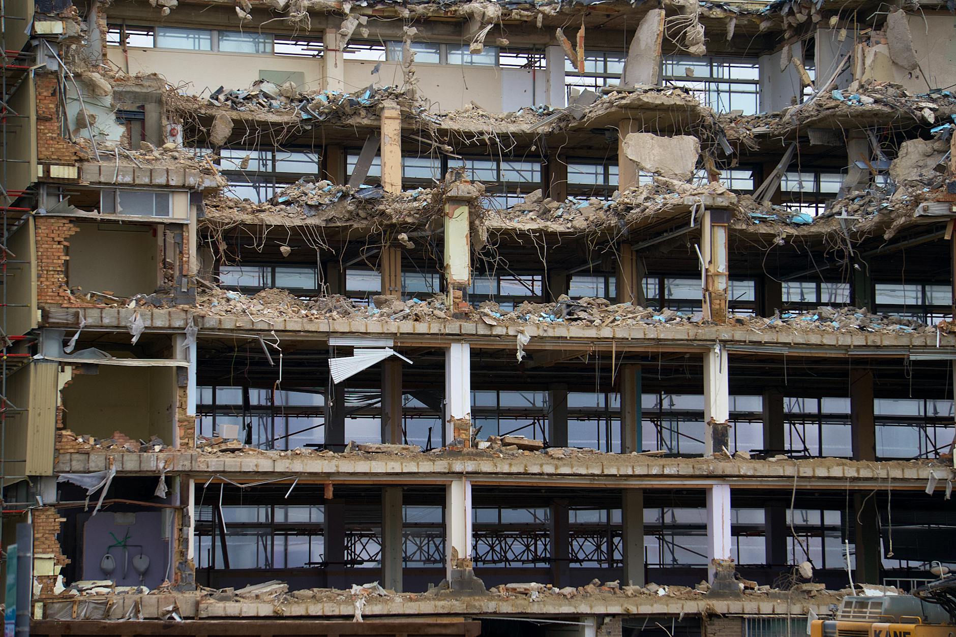 Arlington's Skyline Transforms: Sheraton Demolished for Future Loews Hotel