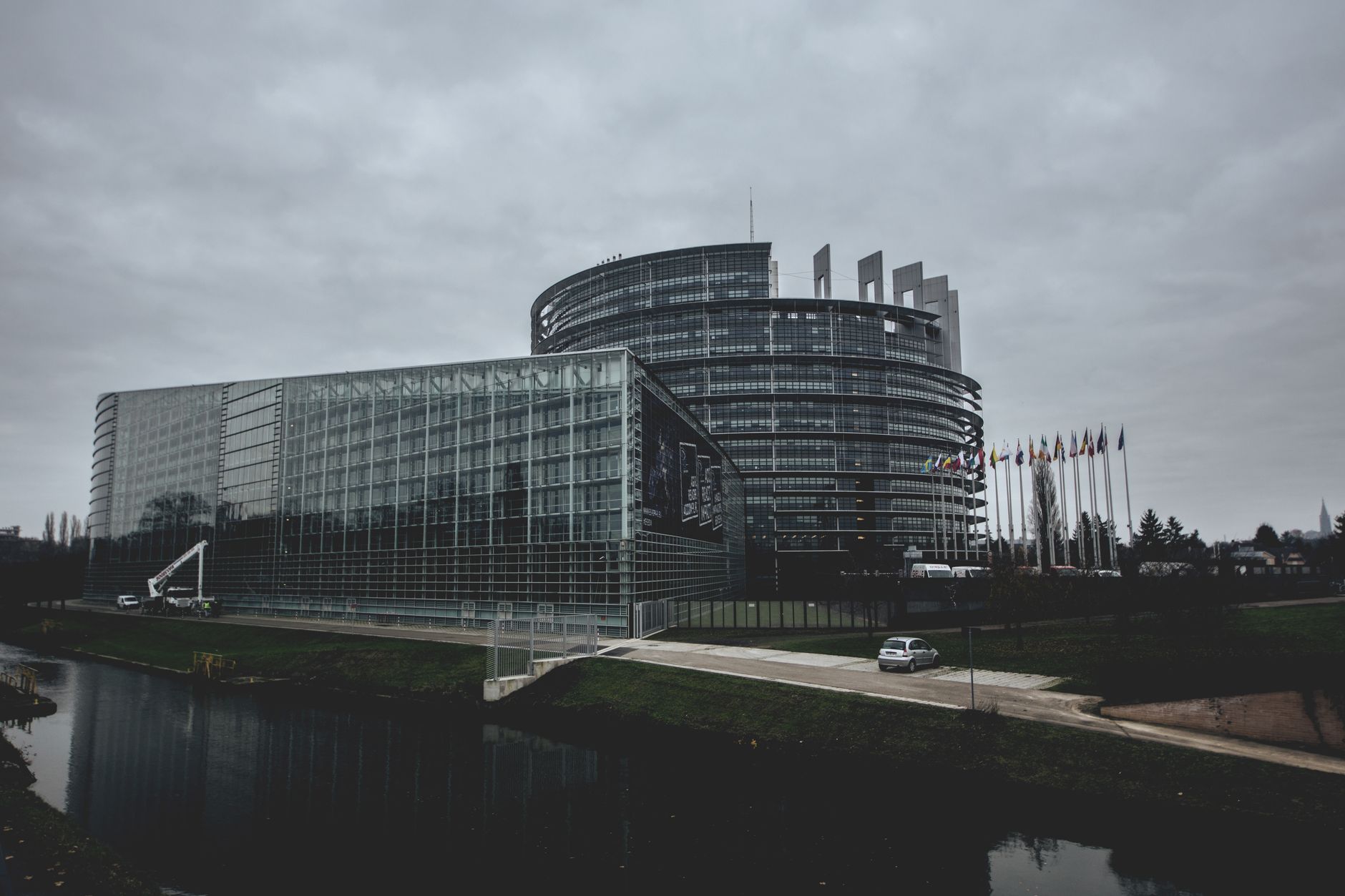 EU Commission turns 2026 Semester into roadmap for EU resilience, skills and fiscal discipline