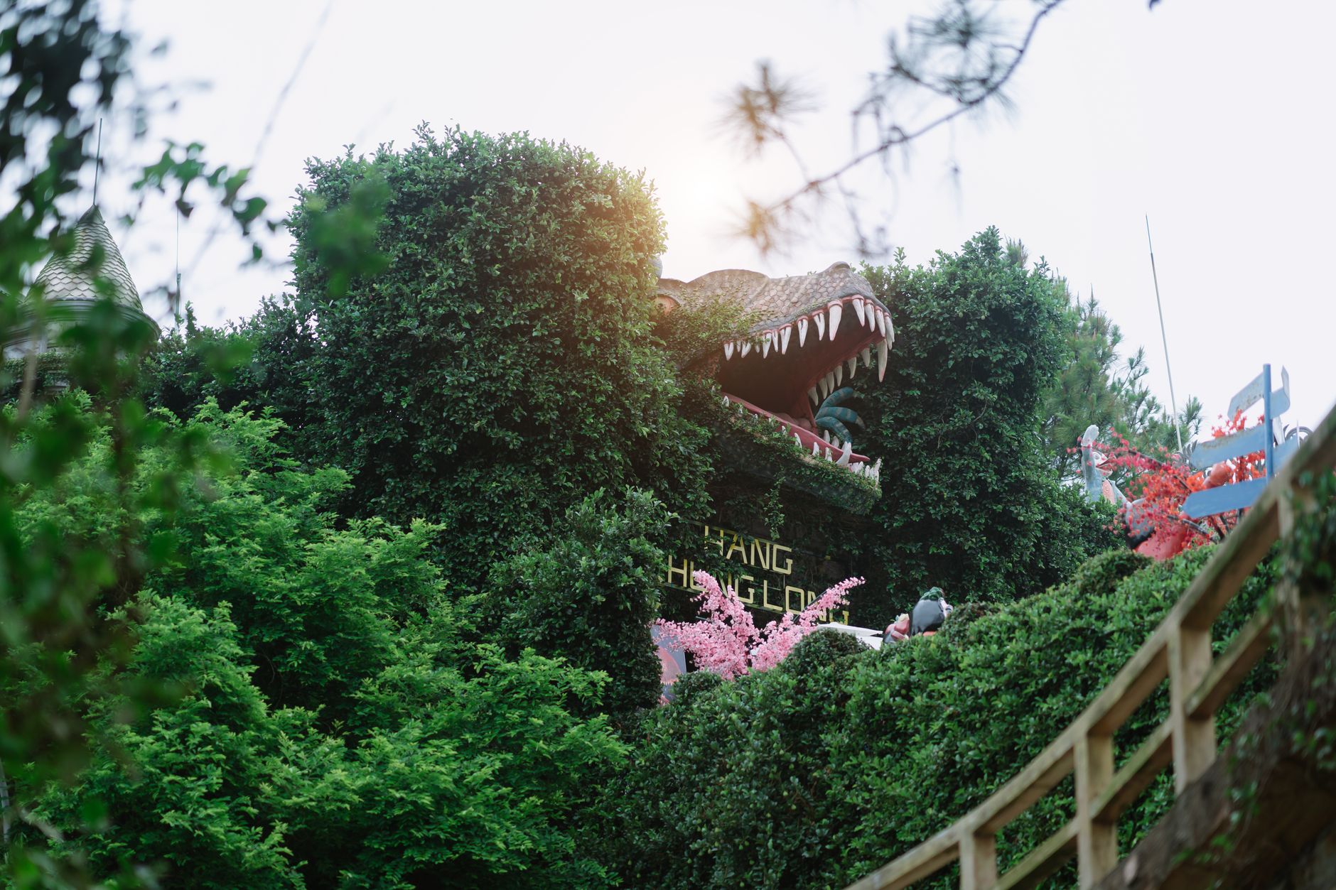 The fight to save Dunedin's dinosaur slide from extinction