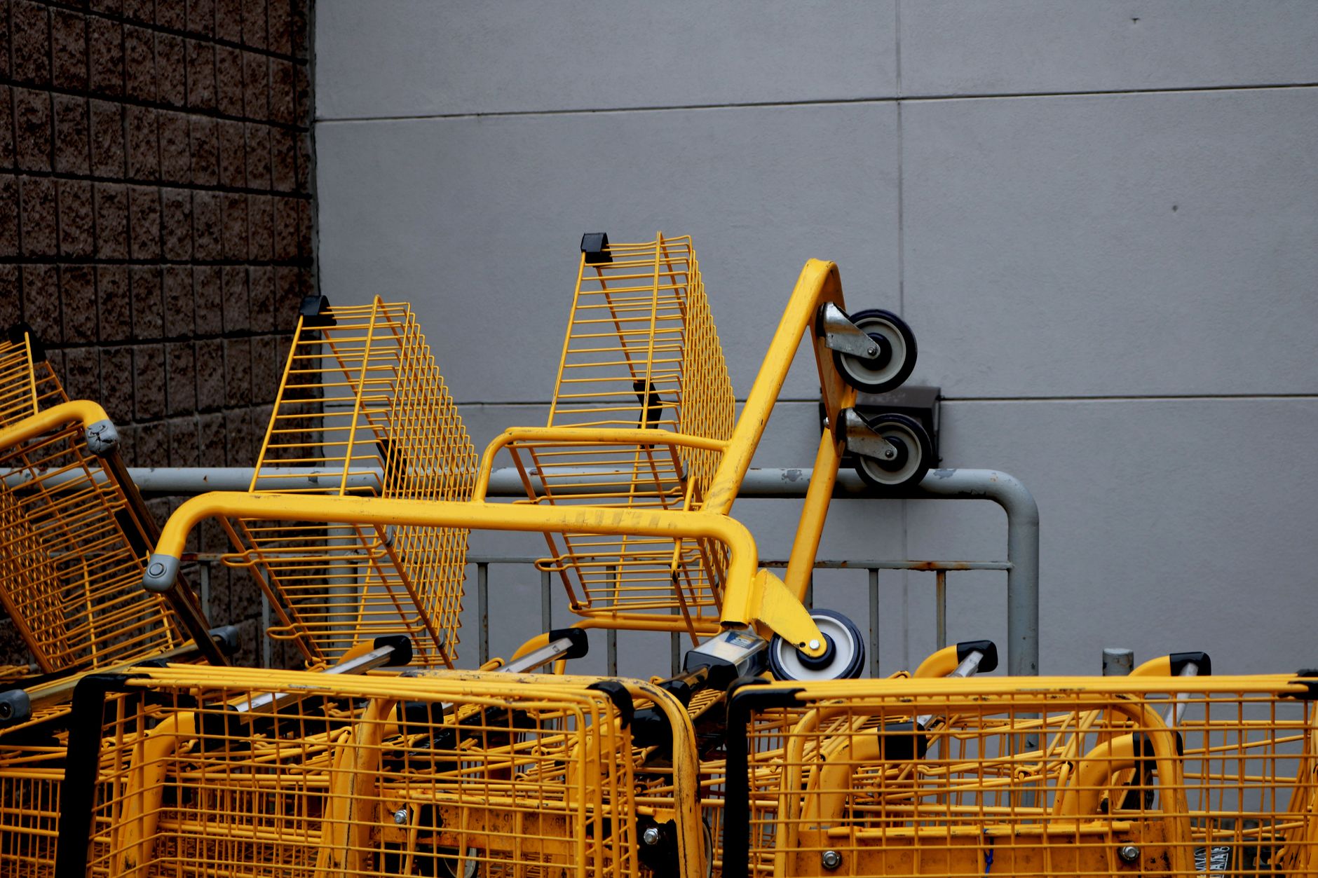 Falling Gas Prices Fuel Unexpected Surge in US Consumer Confidence Amidst Persistent Economic Gloom