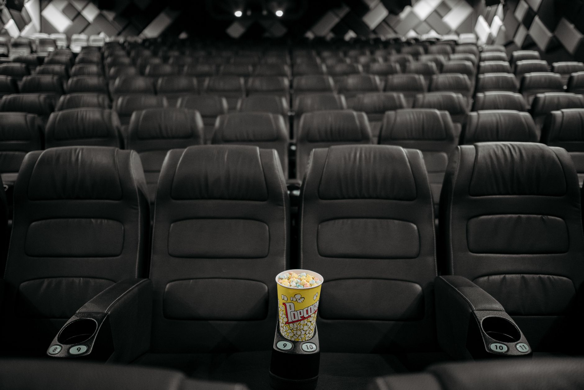 Blockbuster Success: Marcus Theatres Shatters June Revenue Records, Fueled by 'Toy Story 5' Phenomenon