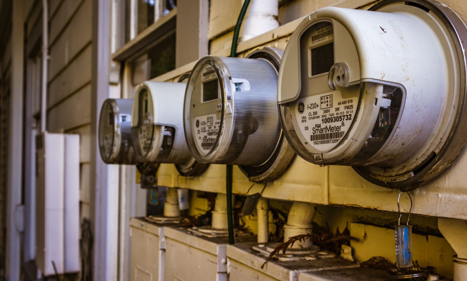 Powerhouse Unification: NextEra and Dominion Forge Mega-Utility Amidst Surging US Electricity Demand