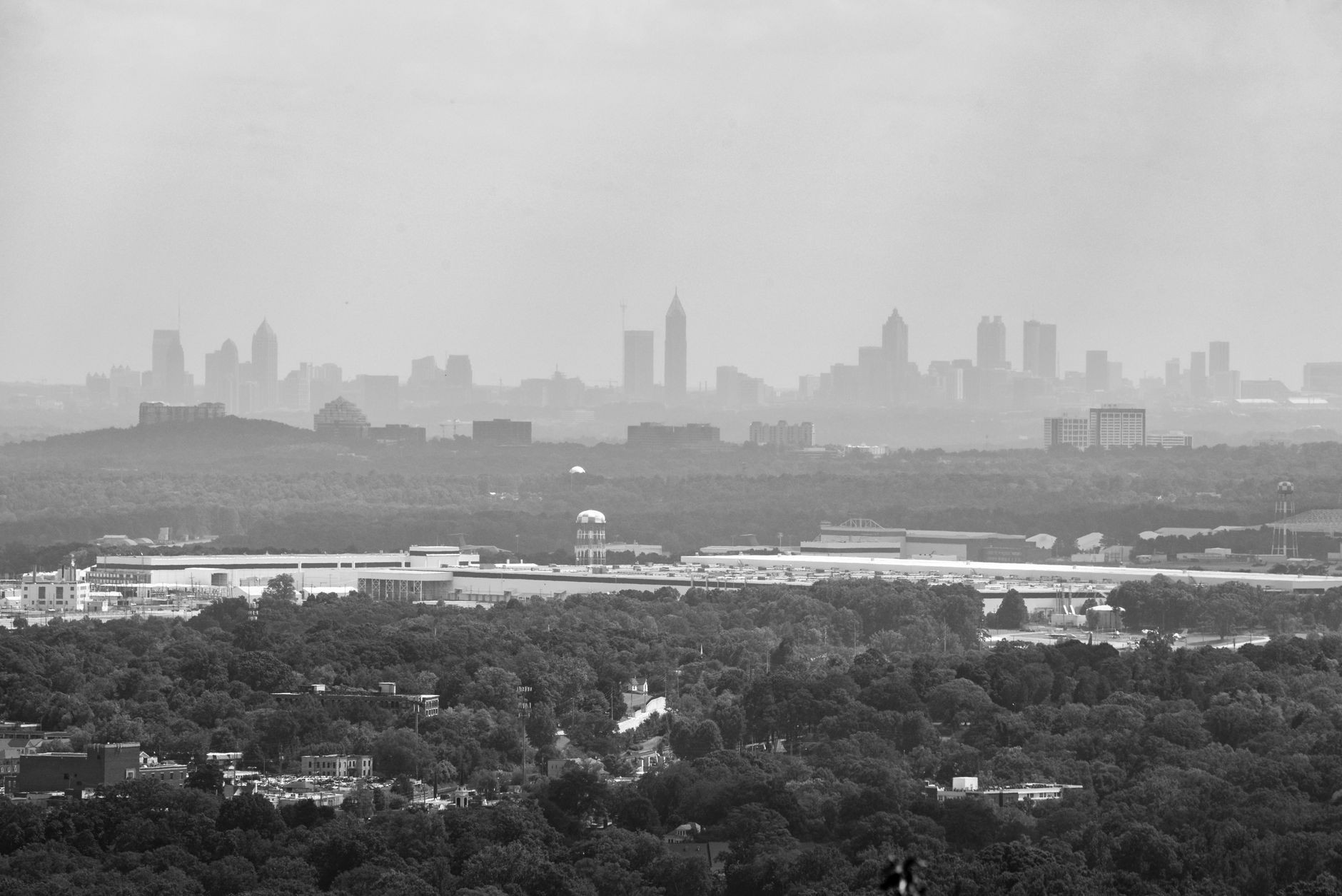 Unprecedented Wildfire Smoke Chokes Eastern US, Triggering Widespread Health Warnings and Indoor Stays