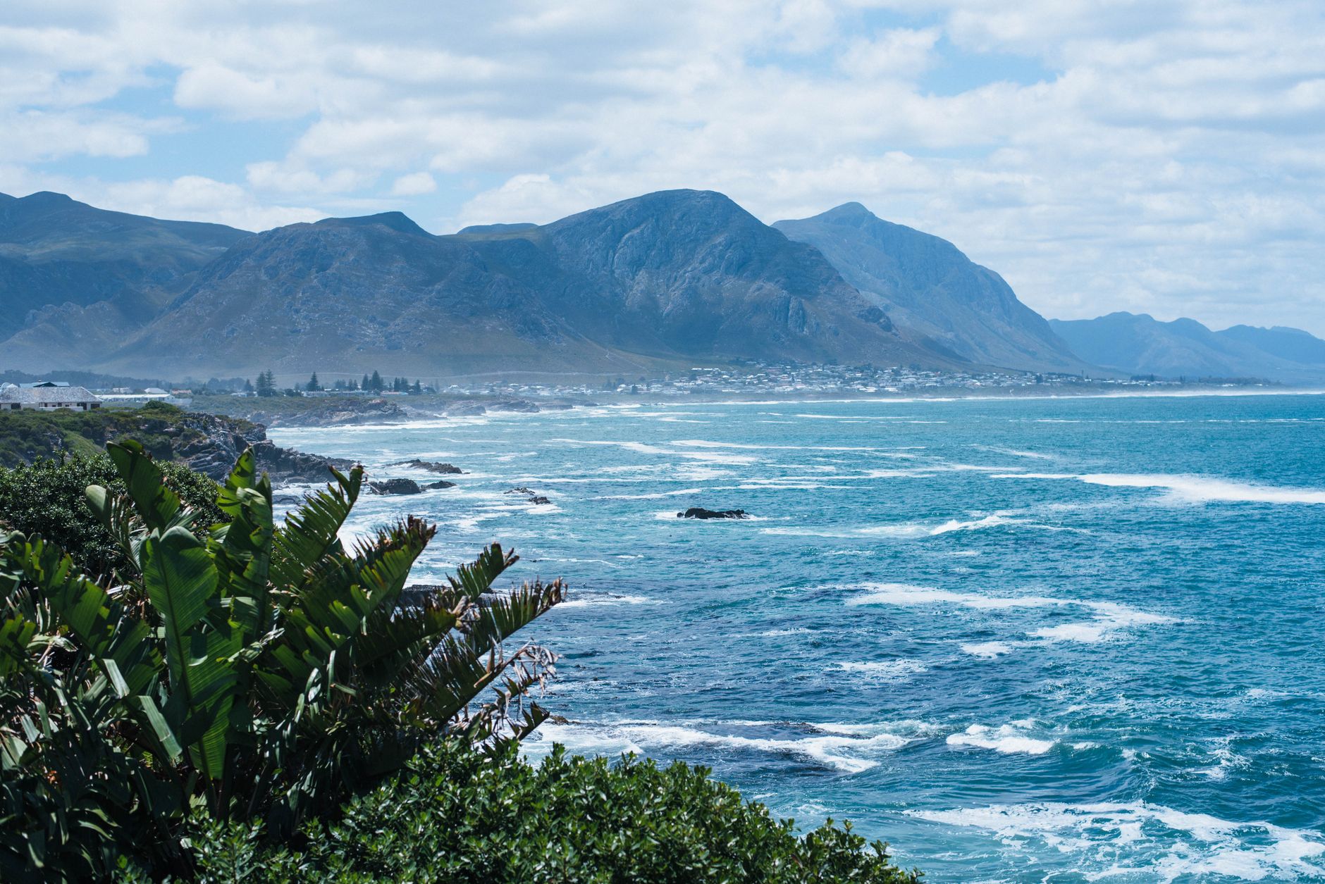 Massive 7.3-Magnitude Quake Strikes Off Mexican Coast, Unleashing Tsunami Alert Across Region