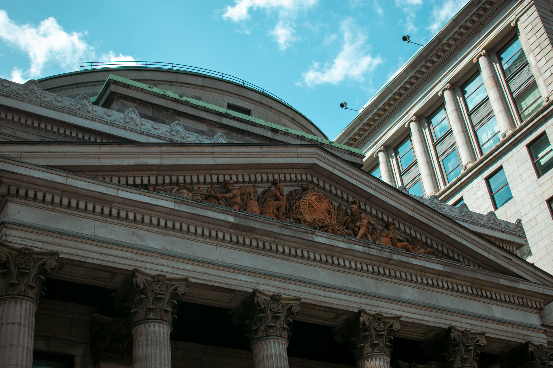 EU Unleashes Unprecedented 21st Sanctions Package: Targeting Russia's Energy, Finance, and Crypto Lifelines