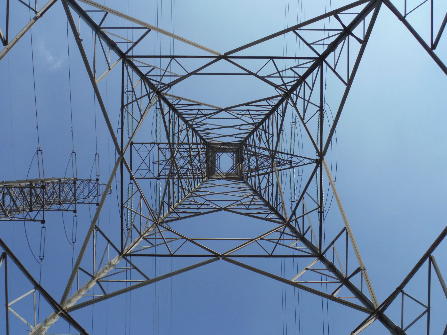 Soaring Utility Debt Traps Millions: A Post-Pandemic Crisis Deepens Despite Political Promises