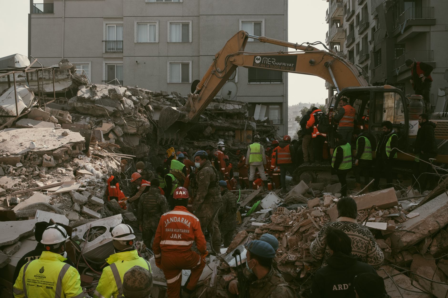 Devastating New Year's Day Quake: Japan's Noto Peninsula Grapples with Rising Death Toll and Widespread Destruction