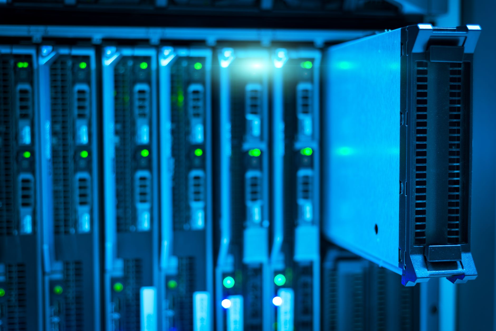 Microsoft's Meteoric Rise: Cloud Dominance and AI Bets Fuel Staggering $450 Billion Market Cap Surge