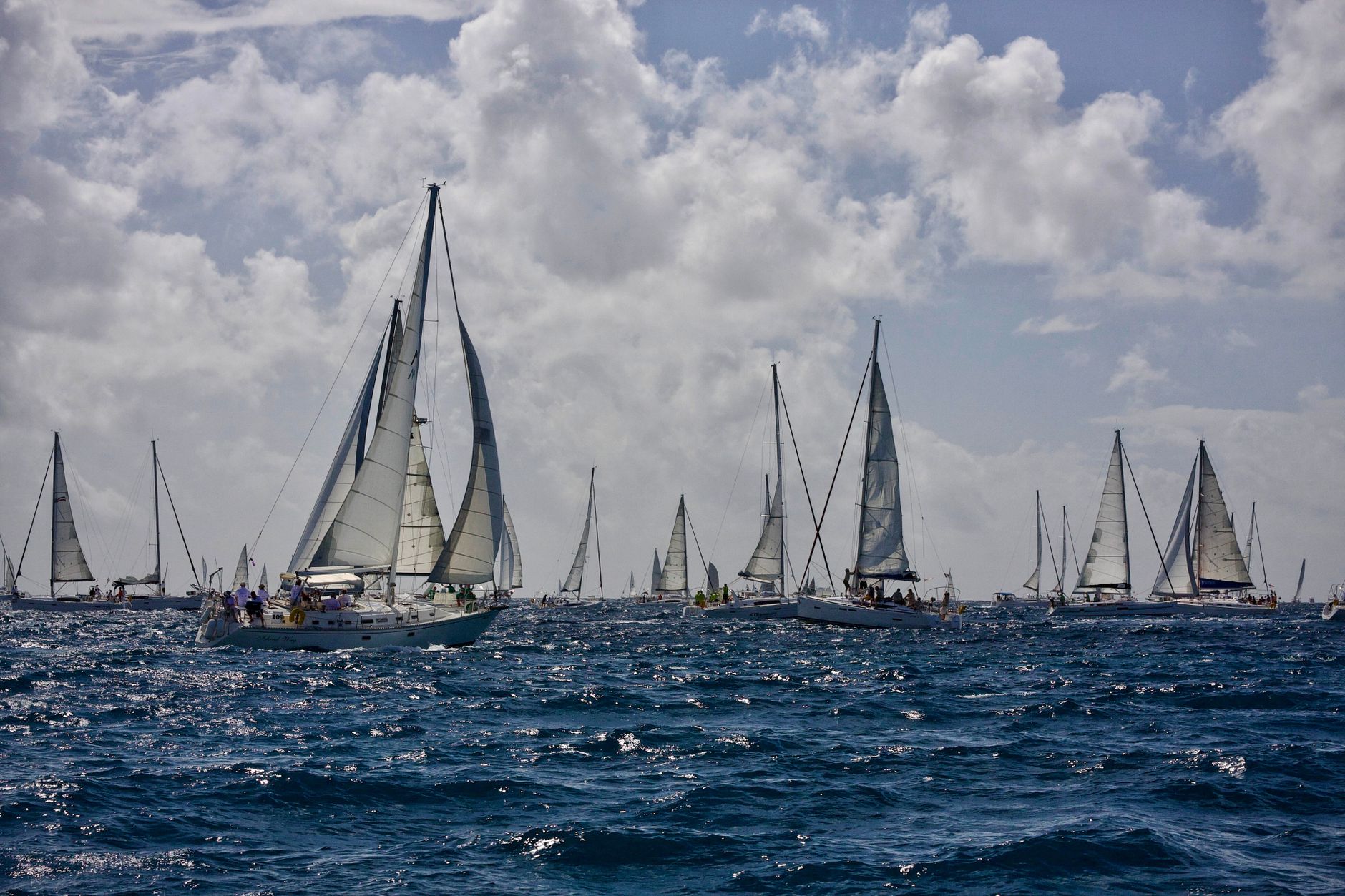 Elite Sailors Converge: Melges 24 World Championship 2026 Set to Ignite Harbor Springs
