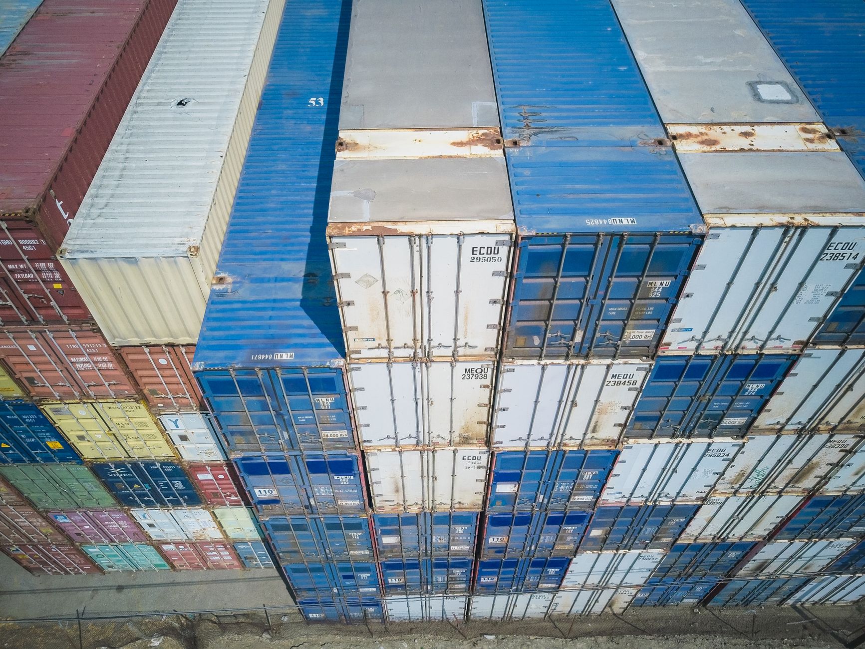 Navigating the Labyrinth: EU's 11th Sanctions Package Targets Russia with Far-Reaching Business Implications