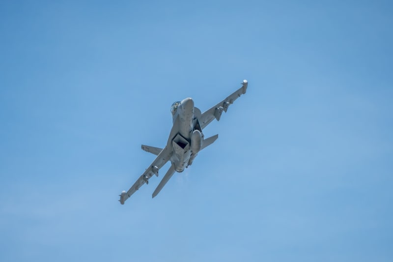 Ukraine's Drone Warfare Faces Hurdles: Speed Demons Struggle with Combat Patience