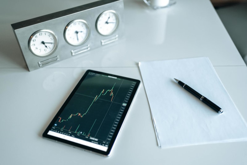 ServiceNow's Growth Trajectory: Is the Tech Giant Falling Behind?