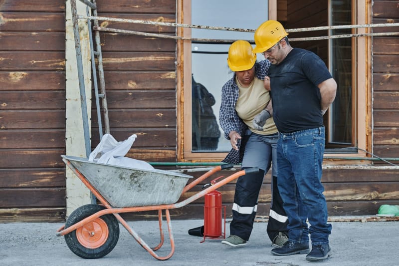 Arizona's New Sun Hat Law: A Vital Shield Against Outdoor Worker Cancer Risks