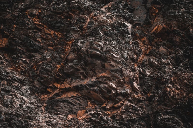 IonQ Under Fire: New Doubts Emerge Over Conflict Minerals Compliance