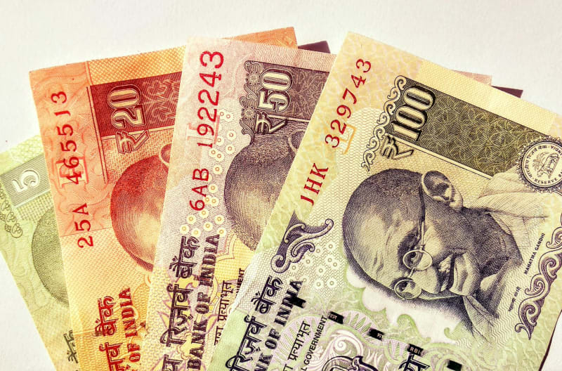 Global Investors Reallocate Capital to India's Short-Term Debt Amidst Policy Shifts