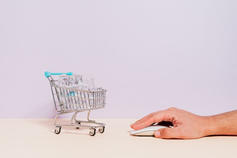 Amazon Aims to Equip Rivals with AI Shopping Assistants