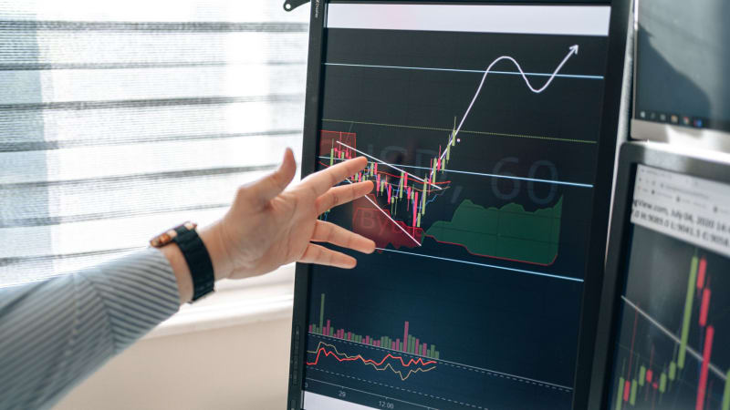 Tom Lee's Bitmine (BMNR) to offer preferred stock with 9.5% dividend, following Strategy's playbook