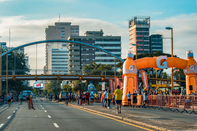 Half-marathon to run through Chicago's West Side this weekend | See street closures