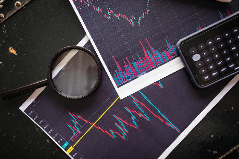 IonQ's Stellar Revenue Growth Meets Cautious Analyst Outlook: What Investors Need to Know