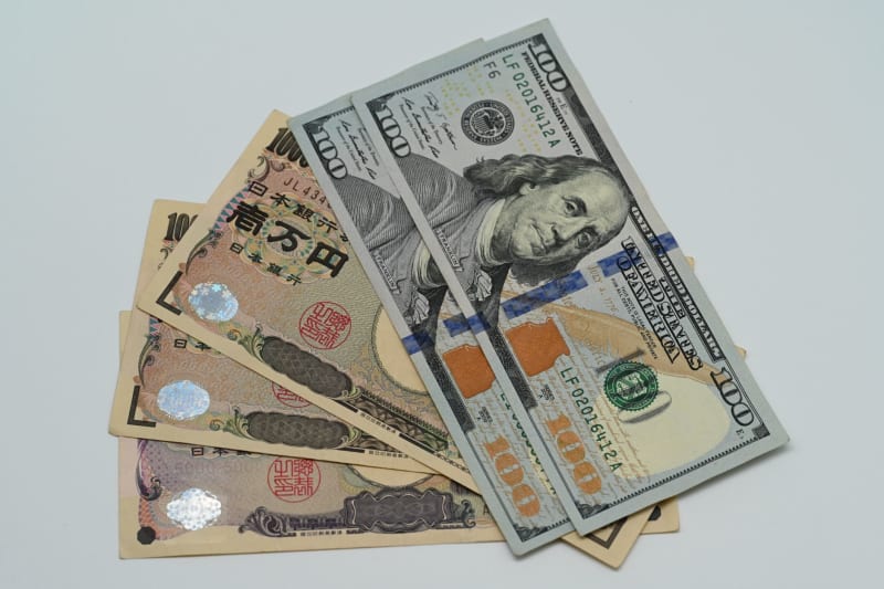 BOJ chief vows to debate 'pros and cons' of rate hike, signals June action