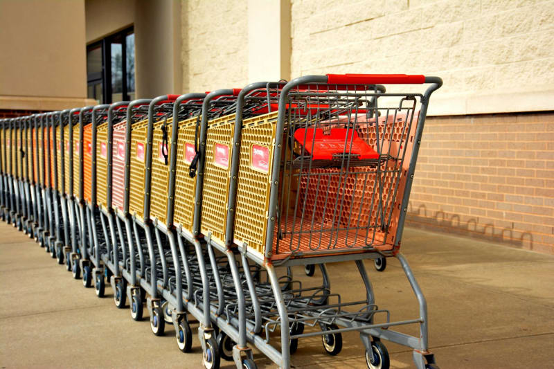 Consumer Spending Fuels Economy Amidst Eroding Savings and Soaring Prices