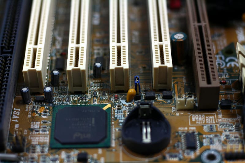 AI's Global Power Shift: Nations Race to Dominate Future Technology