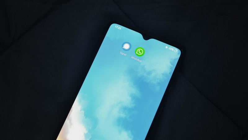 WhatsApp’s revamped chat lists interface rolling out on iOS