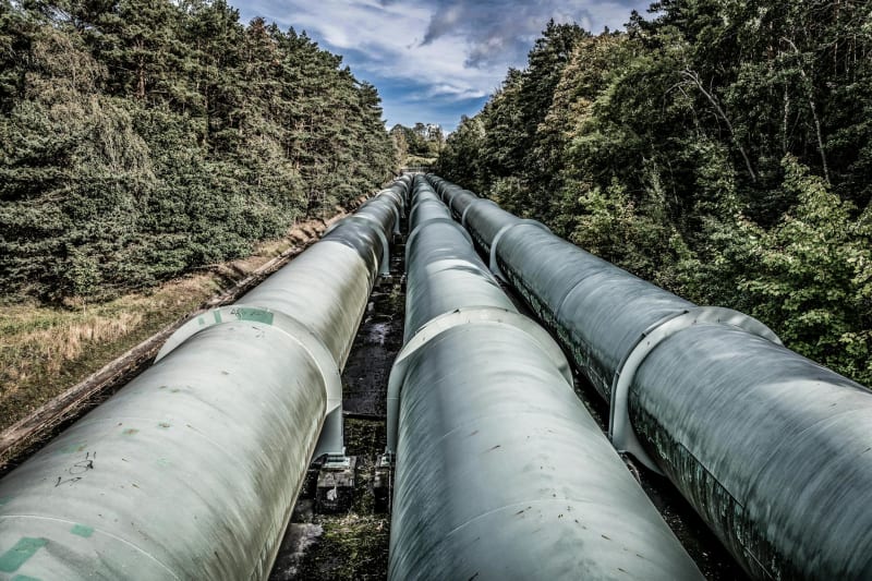 Mideast Energy Supply Shocks: Global Economy Faces Prolonged Crisis Through Next Year