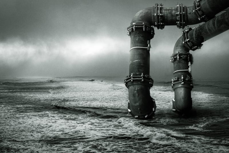Treasury Grants 30-Day Russian Oil License to Reshape Global Crude Flows