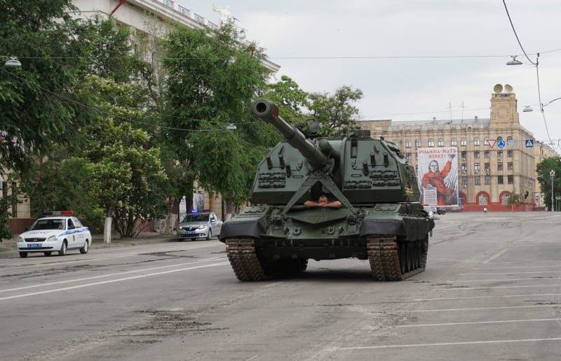 EU Forges Unprecedented Travel Ban on Russian Military, Deepening Moscow's Isolation
