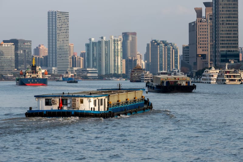 Global Trade Tensions Ease: Is the U.S.-China Tariff War Finally Reaching Its Inflection Point?