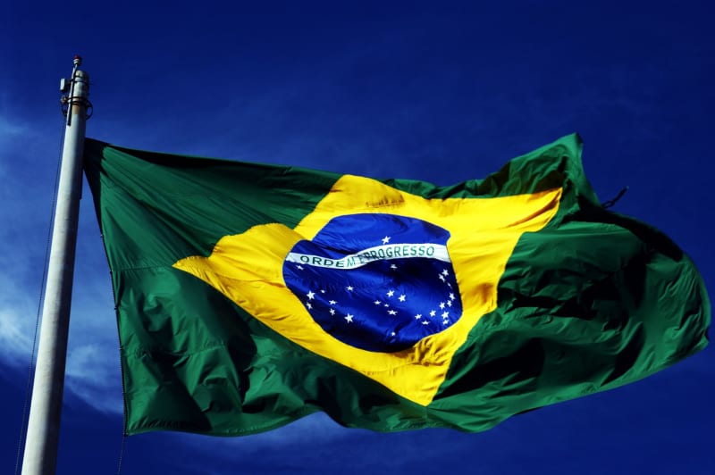 Brazil's Lula Denounces US Tariffs: A Critical Standoff Threatening Global Trade Stability