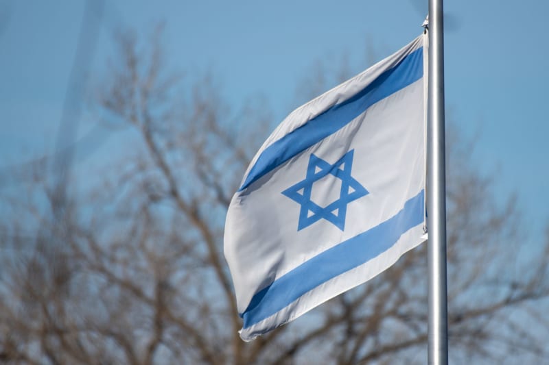 Fragile Truce: US Officials Announce Israel-Hezbollah Ceasefire Amidst Lingering Cross-Border Attacks