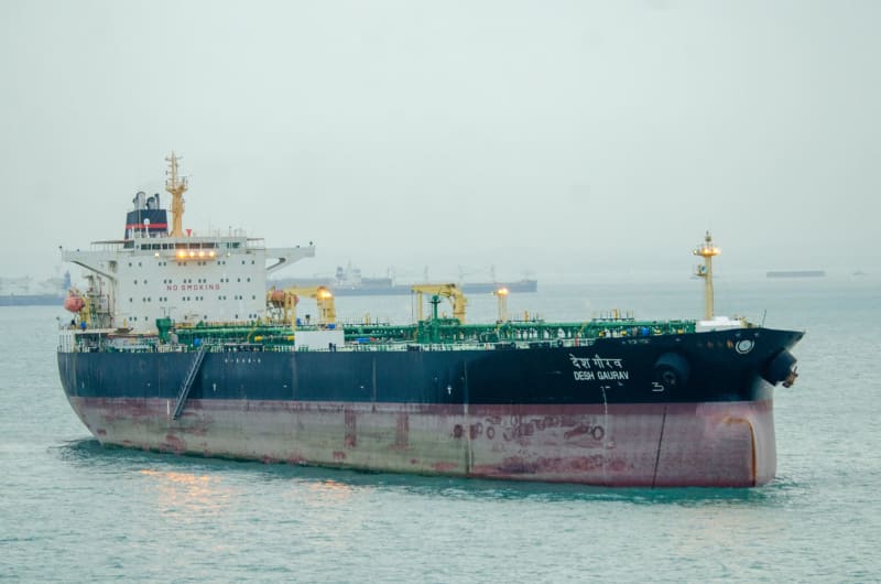 The Strait of Hormuz: Navigating Global Economic Warfare's Volatile New Front