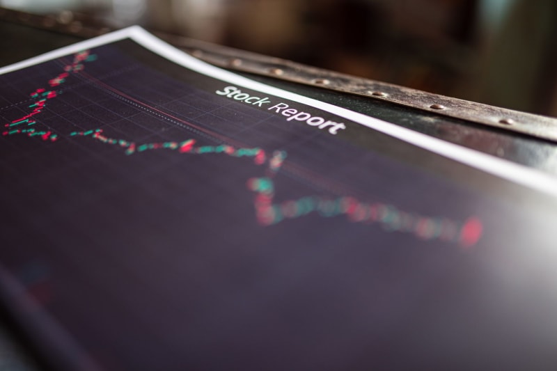 Global Tech Rout Deepens: AI Bubble Concerns Send Wall Street Futures Tumbling