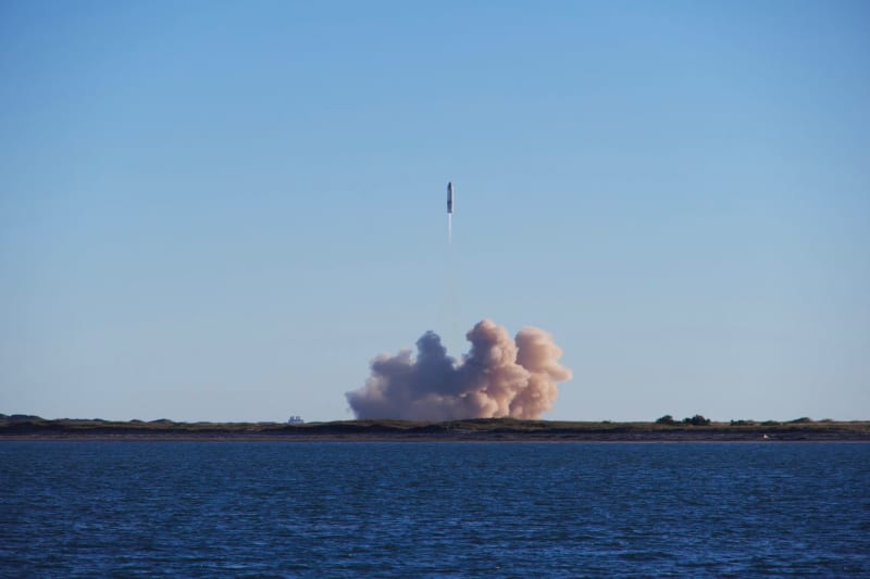 Kuwait's Air Defenses Thwart Ballistic Missile Threat Amid Regional Instability