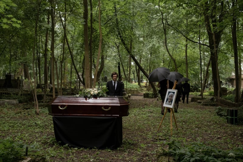Escalation Alert: Iran and U.S. Exchange Blows Amidst Supreme Leader's Funeral Rites