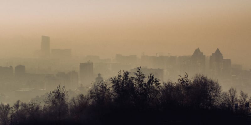Unprecedented Air Quality Crisis Grips 20 US States as Canadian Wildfire Smoke Chokes Skies