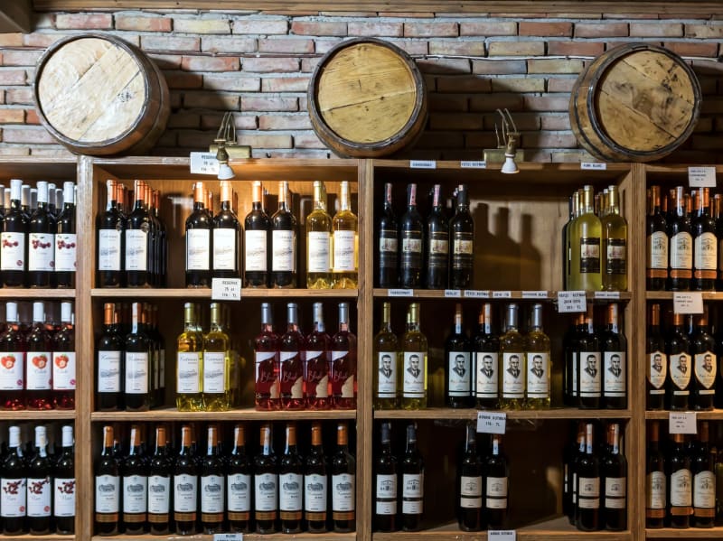 Canadian Premiers Unite Against Trump's Pressure to Open Borders for U.S. Alcohol Sales