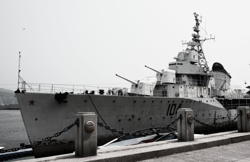 Trump's Escalatory Threat: U.S. Vows Infrastructure Strikes on Iran Over Strait of Hormuz Incidents