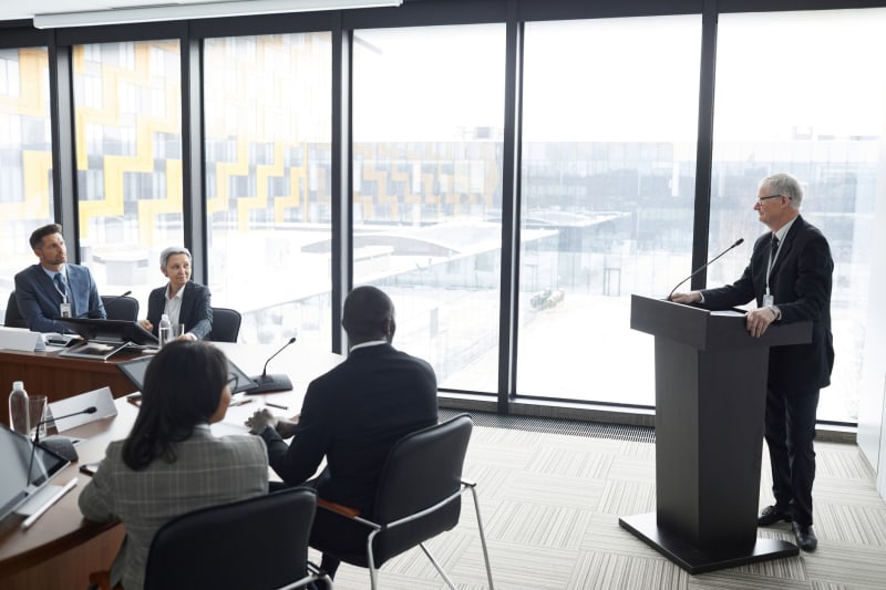 Warsh Warns: Navigating Monetary Policy Challenges Amidst Economic Uncertainty